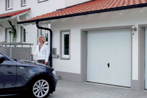 Porte de garage basculante métal